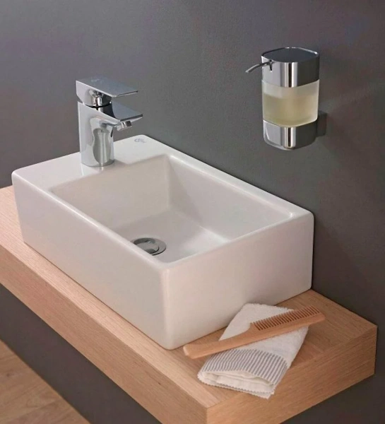 Раковина Ideal Standard Strada 45 см асимметричная, без перелива K081701 Раковина Ideal Standard Strada 45 см асимметричная, без перелива K081701