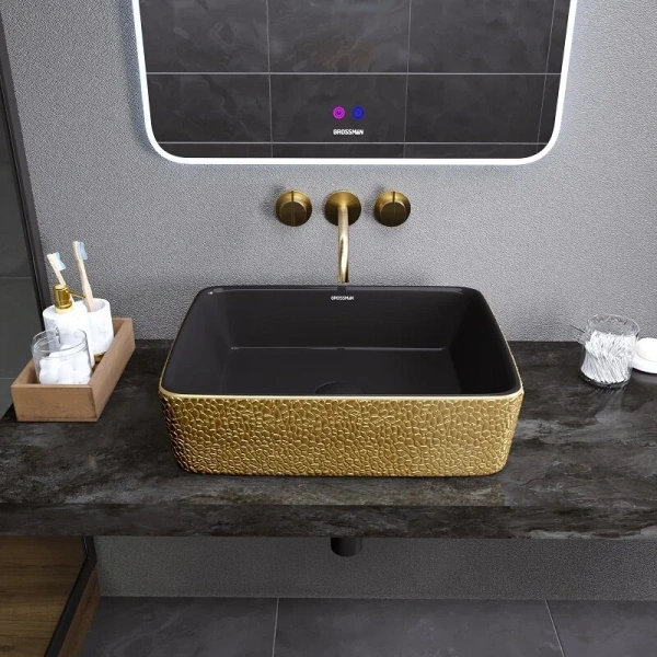 Раковина Grossman Color 48 см золото/черная с текстурой кожи GR-3016GBL Раковина Grossman Color 48 см золото/черная с текстурой кожи GR-3016GBL